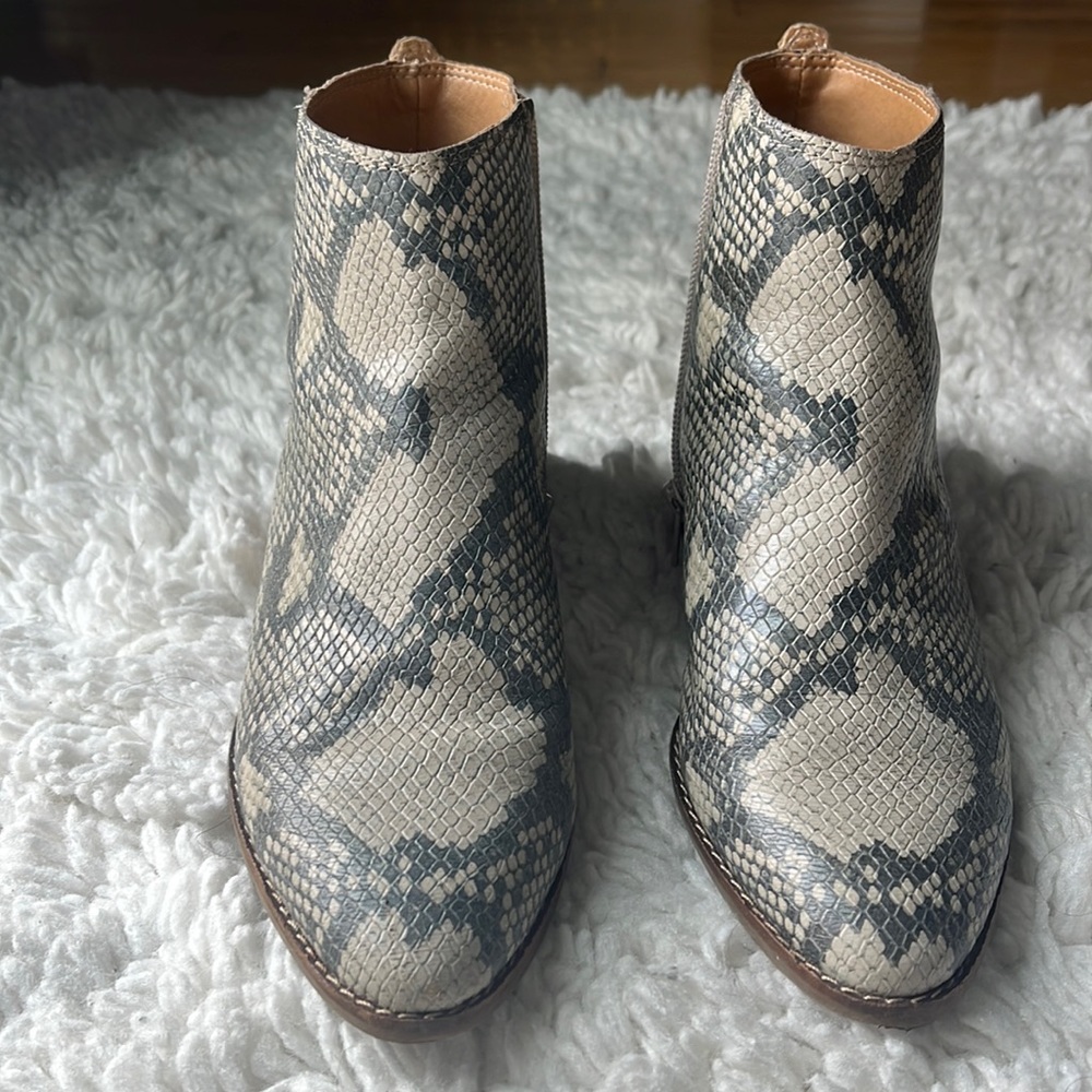 Lucky brand crocodile booties